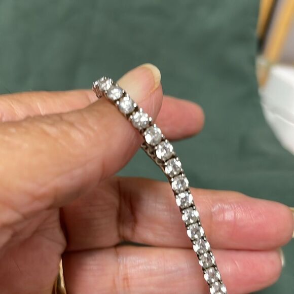 Vintage SETA Elegant Sterling Silver Tennis Bracelet - Picture 5 of 7